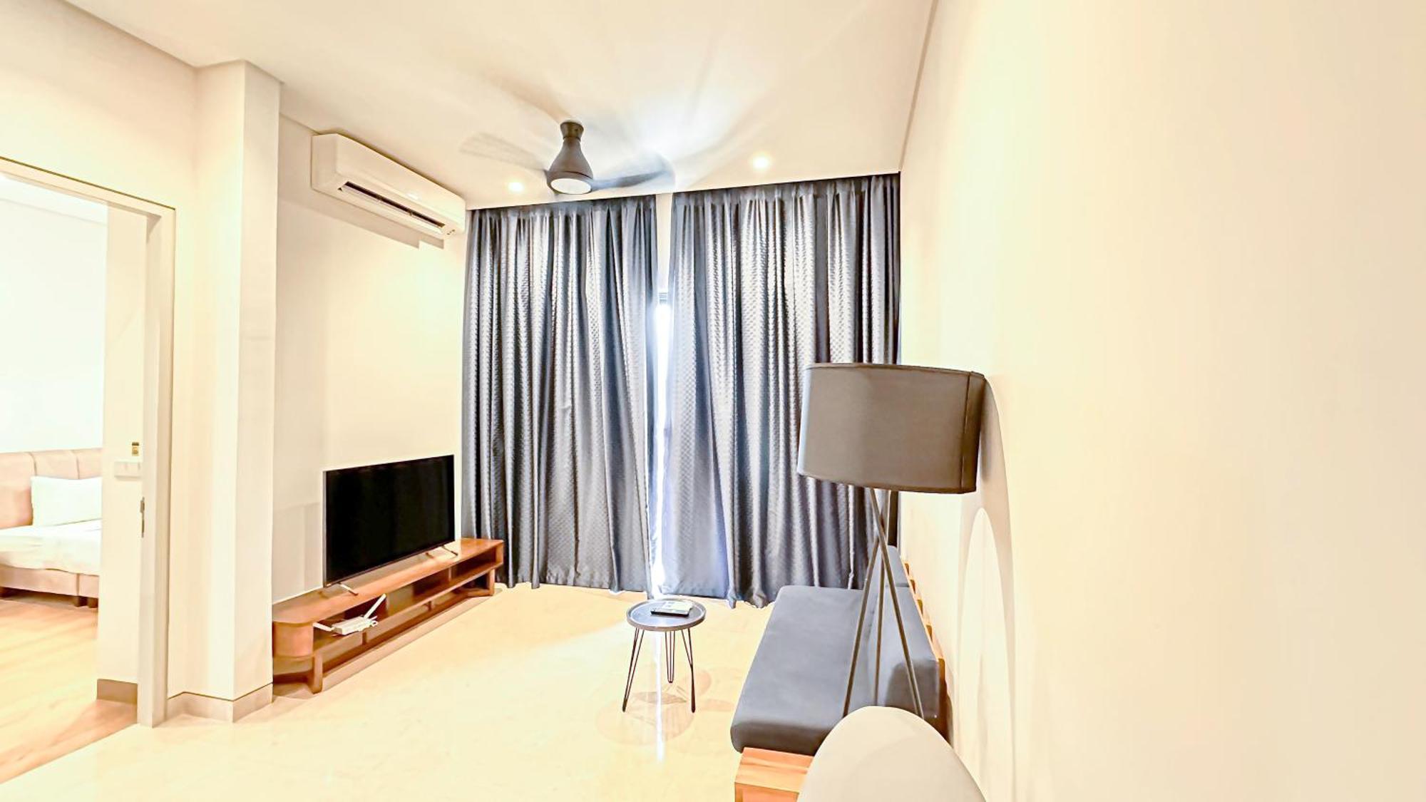 Pangsapuri Lucentia Residences By Moonlight Stay! *