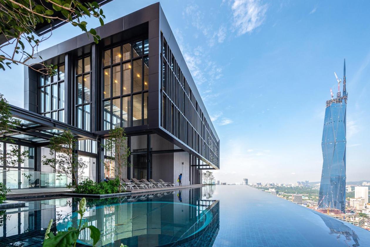 Lucentia Residences By Moonlight Stay! *